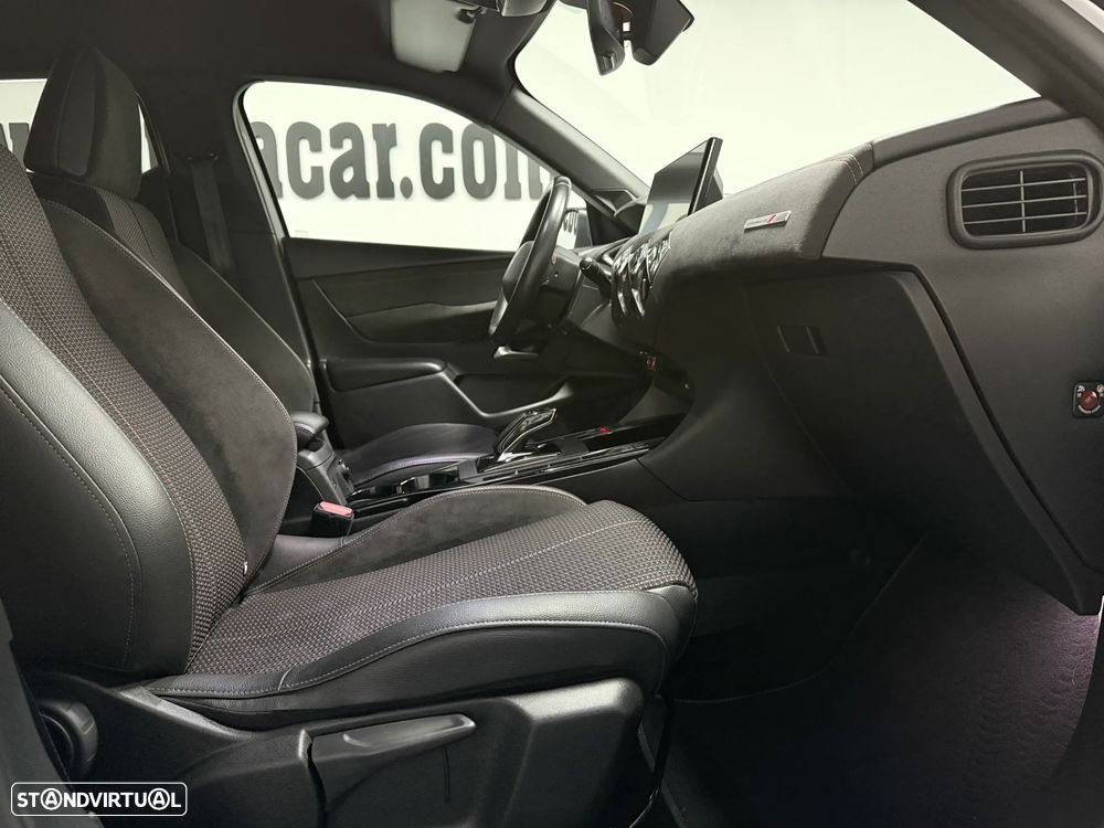 DS DS3 Crossback E-TENSE PERFORMANCE LINE + - 6