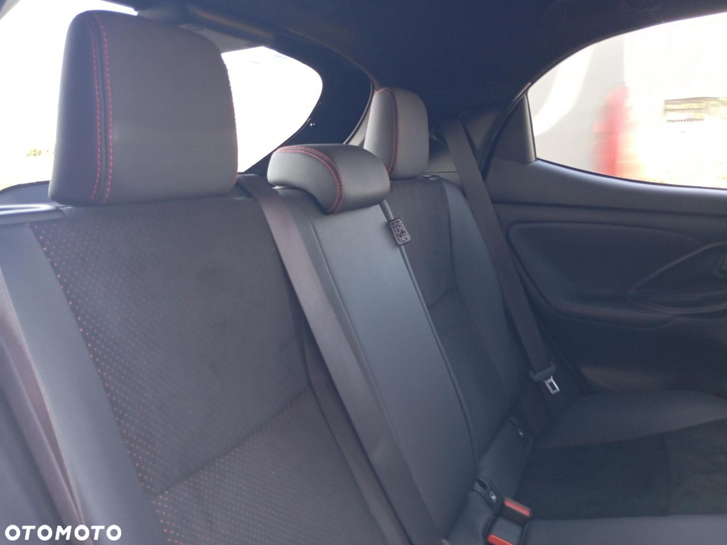 Toyota Yaris - 9