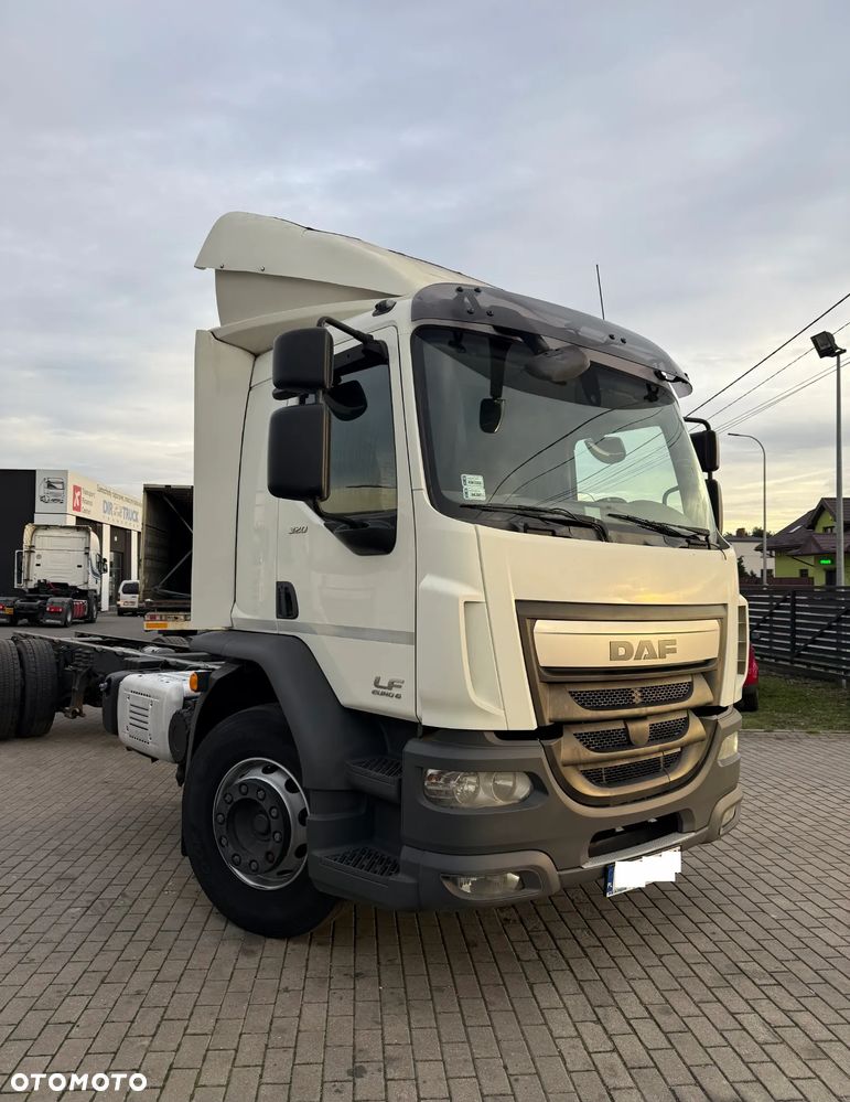 DAF LF 320 FA 119/ZFC AUTOMAT 2017 ROK ,EURO6, RAMA DO ZABUDOWY, DMC 18000kg, Kabina Sypialna - 3