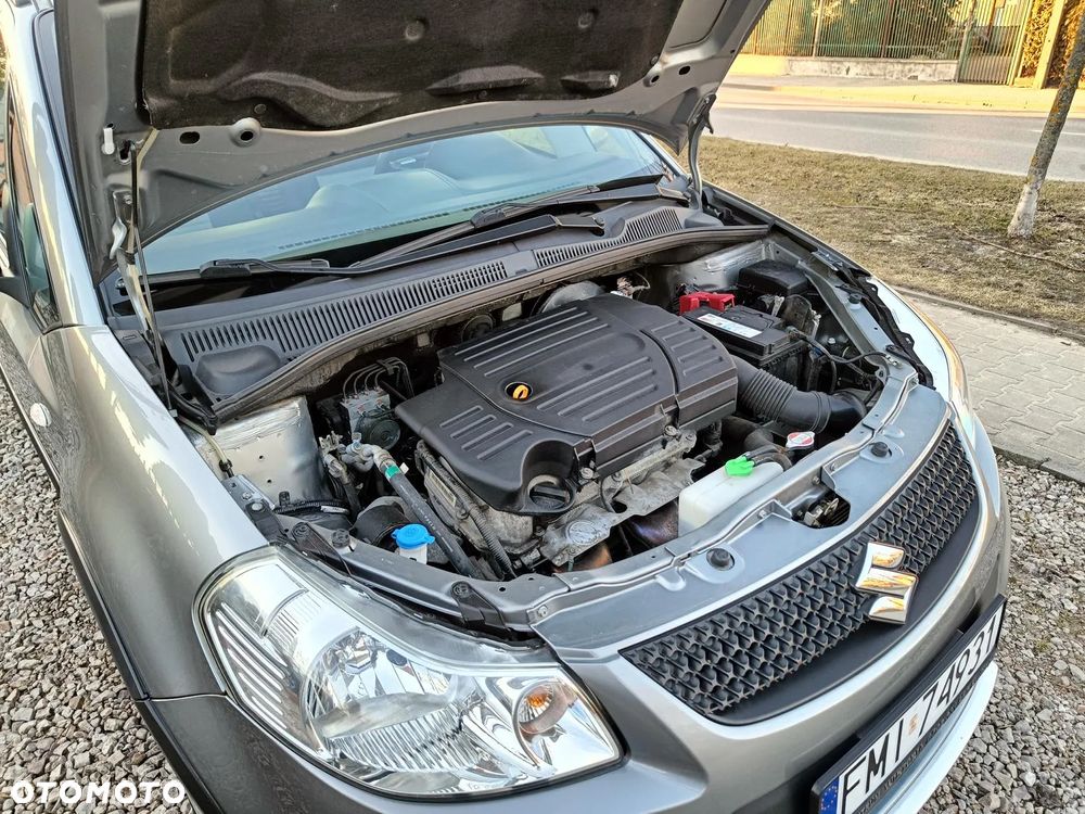 Suzuki SX4 1.6 Premium 4WD - 15