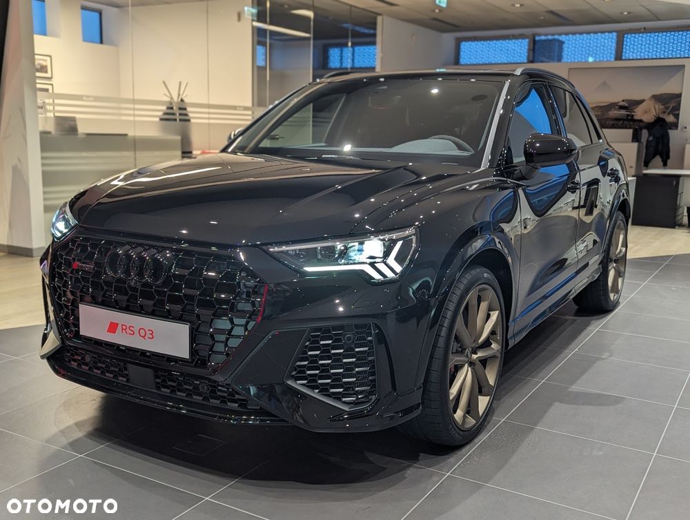 Audi RS Q3 - 2