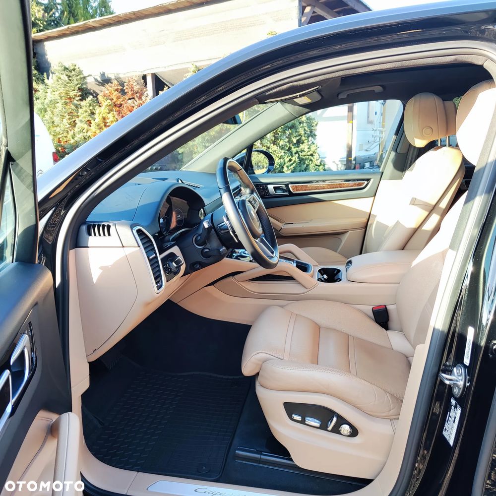 Porsche Cayenne E-Hybrid Tiptronic S - 14