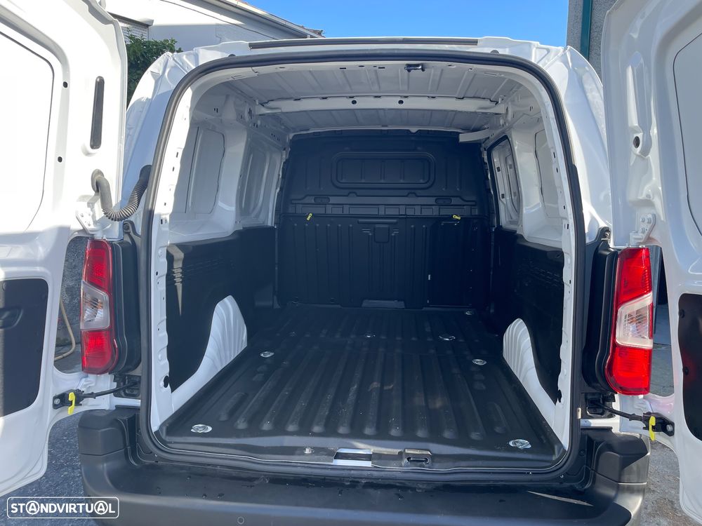 Peugeot Partner - 11