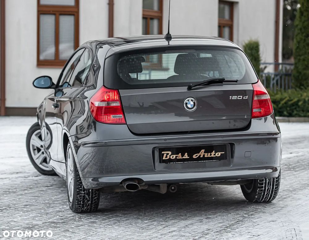 BMW Seria 1 120d DPF Edition Sport - 8