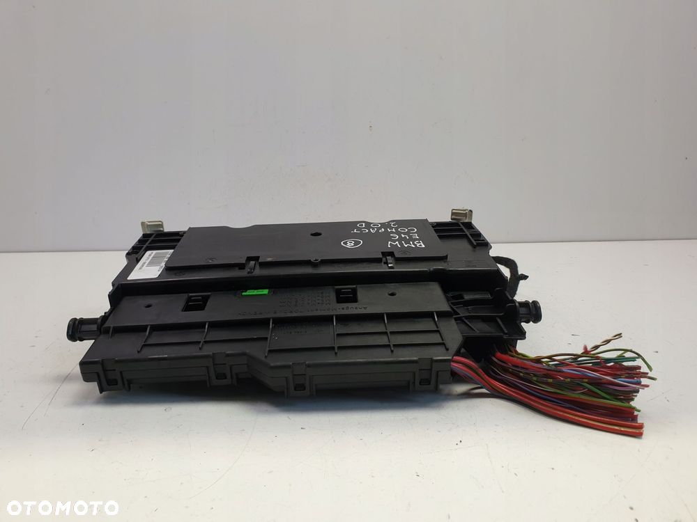 BMW E46 Compact 2.0 D SKRZYNKA BEZPIECZNIKÓW - 5