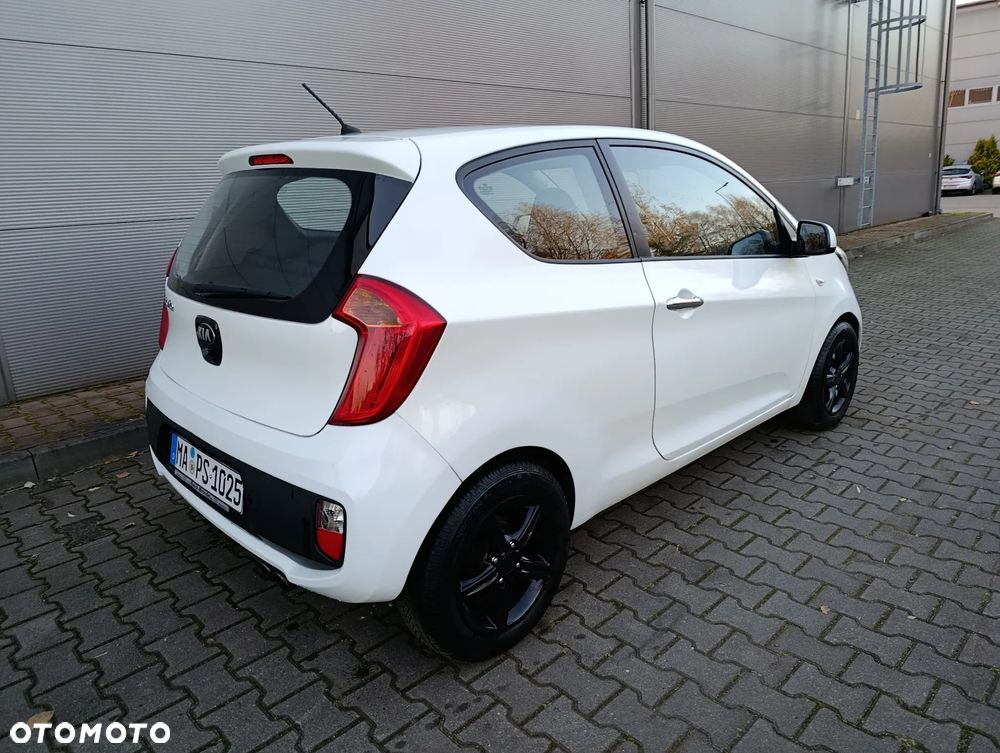 Kia Picanto 1.0 Dream Team Edition - 9
