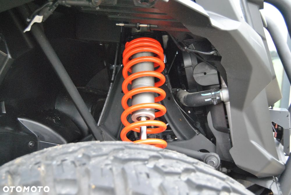 Can-Am Maverick - 14