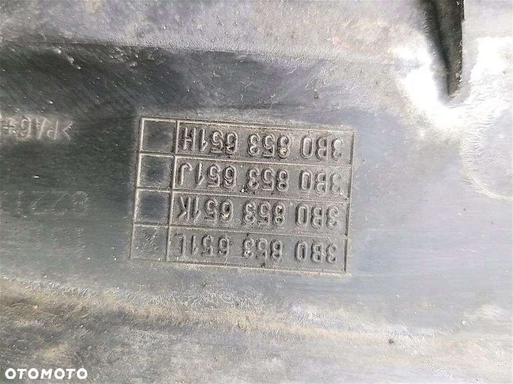 Atrapa Grill ZNACZEK LOGO  VW Passat B5 LIFT 2000-2005 3B0853651L CHROM - 2