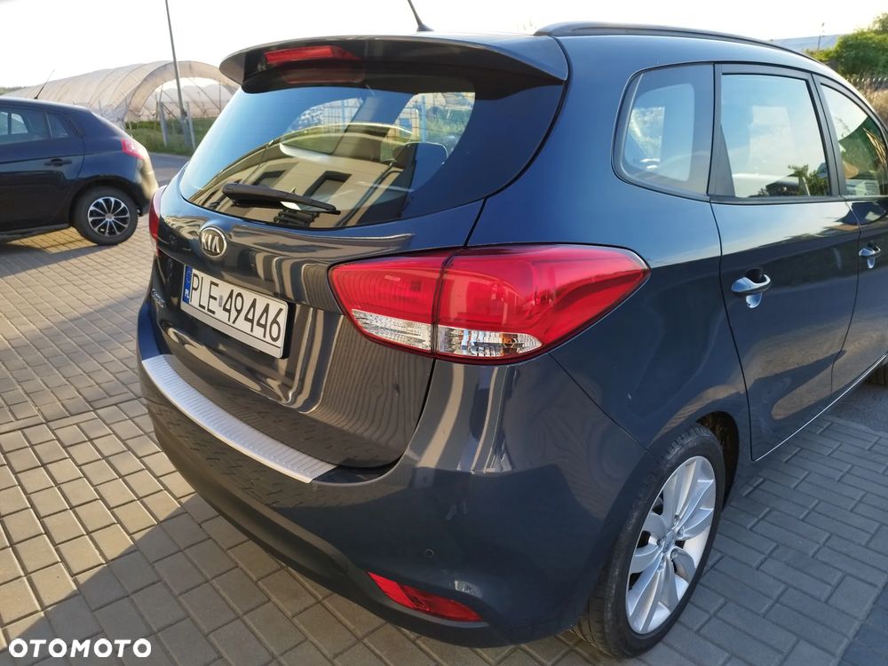Kia Carens 1.6 GDI M - 7