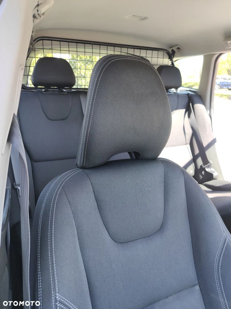 Volvo XC 60 D4 Drive-E Kinetic - 7