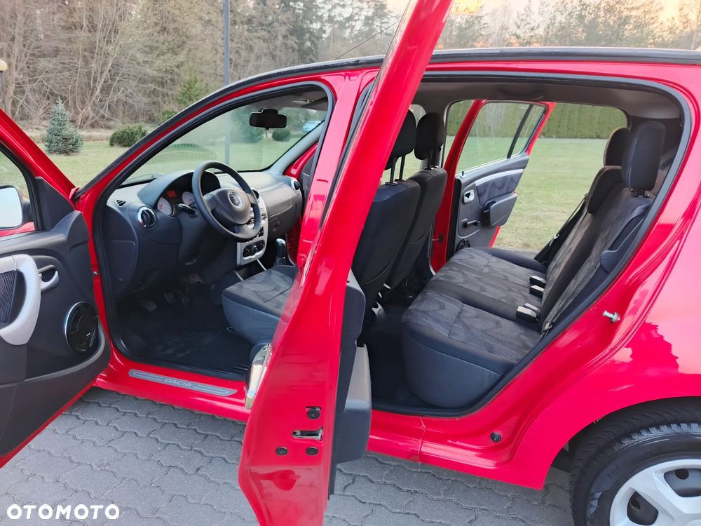 Dacia Sandero - 7