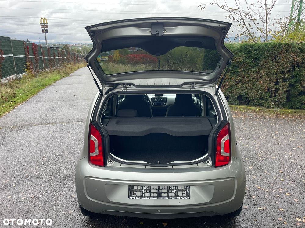 Volkswagen up! - 6