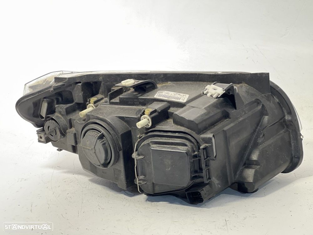 Farol Esq Frente BMW X1 (E84) REF. 89093492 - 2