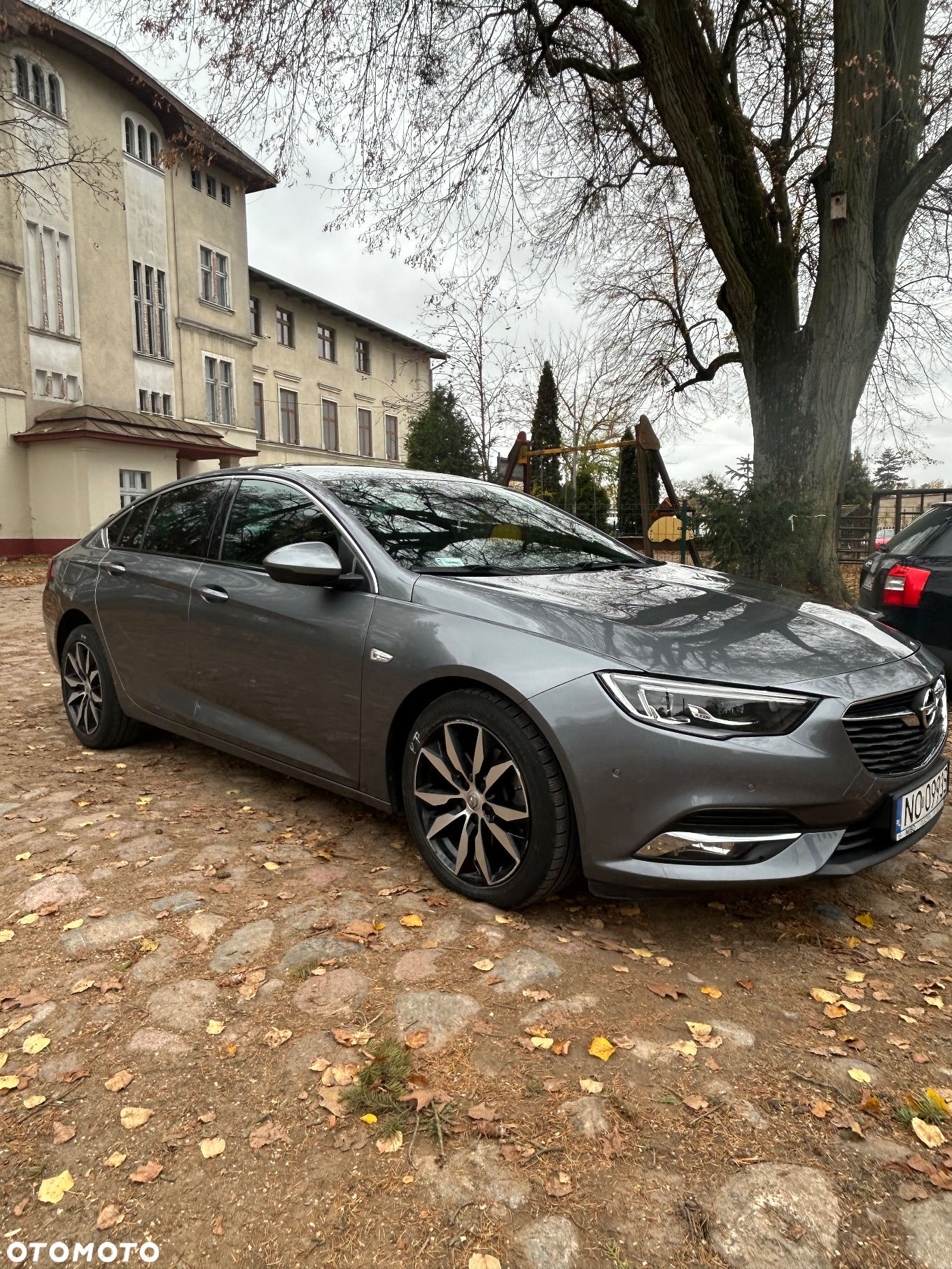 Opel Insignia - 2