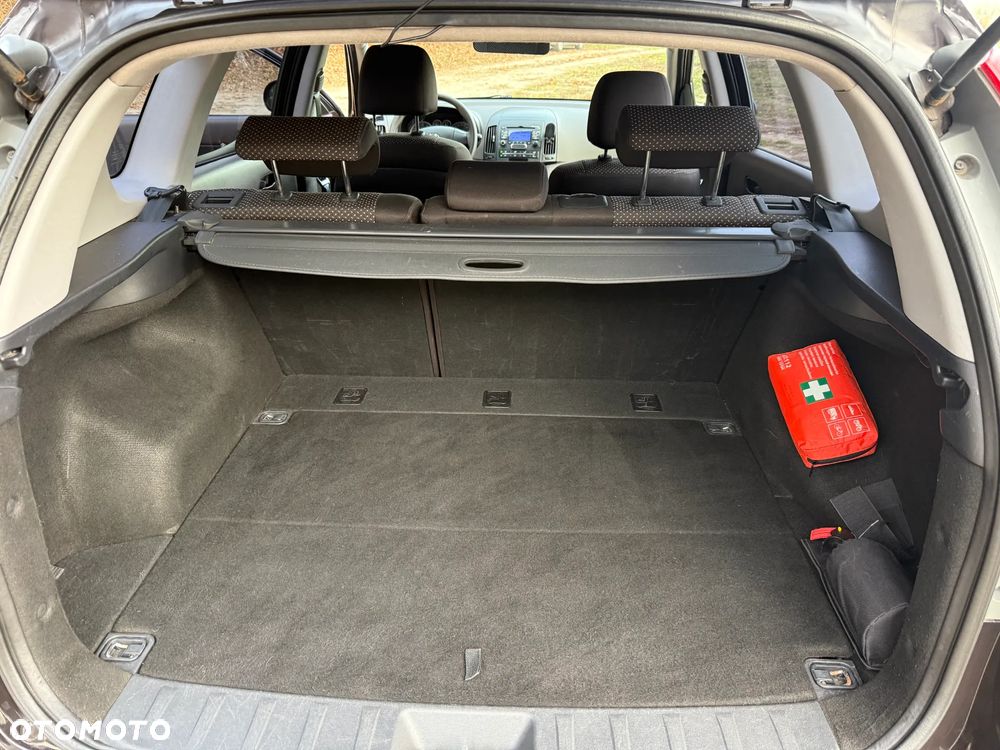 Hyundai i30 1.6 Comfort - 15