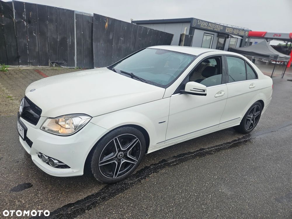 Mercedes-Benz Klasa C - 22