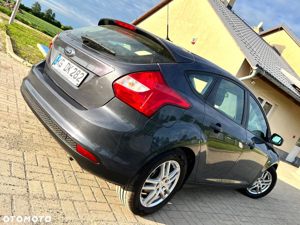 Ford Focus 1.6 TI-VCT Champions Edition - 6