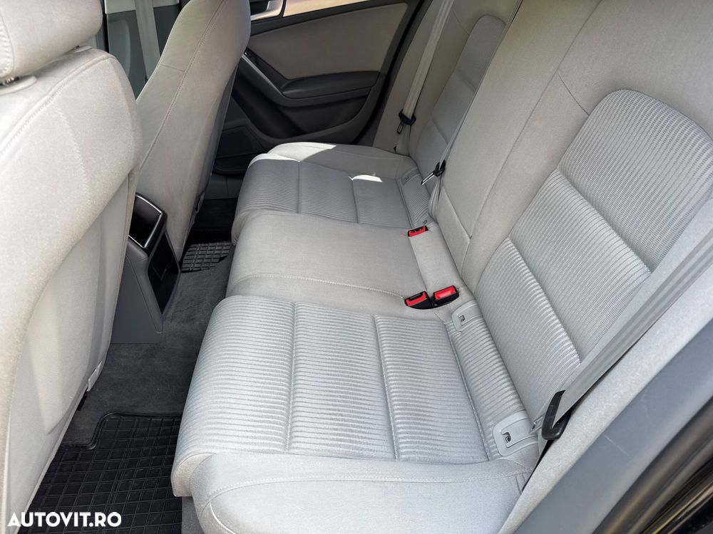 Audi A4 Avant 2.0 TDI DPF multitronic Ambiente - 8