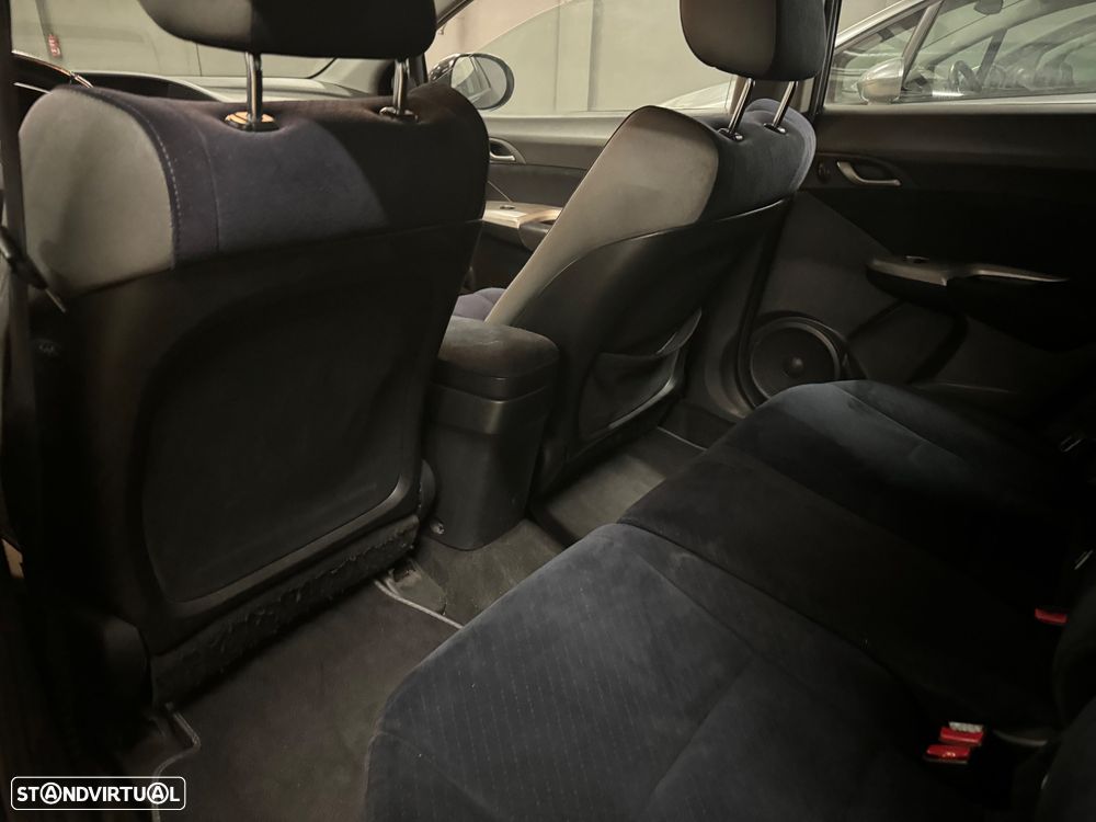 Honda Civic 1.4 Sport - 25