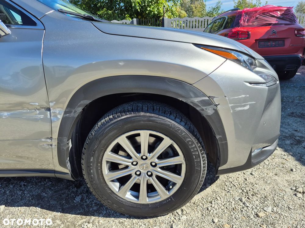 Lexus NX 300h Elite AWD - 23