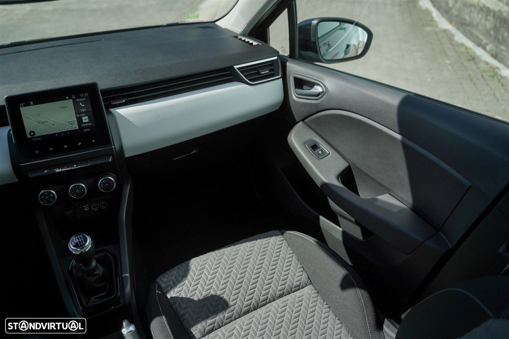 Renault Clio 1.0 TCe Evolution Bi-Fuel - 25