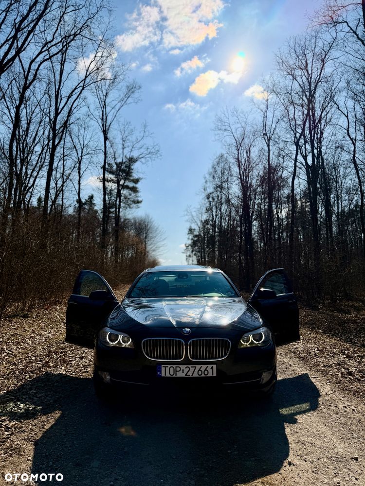 BMW Seria 5 535i xDrive Sport-Aut - 18