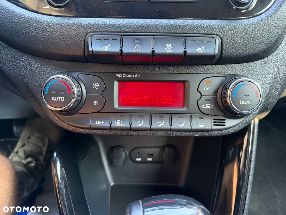 Kia Ceed 1.6 GDI DCT Spirit - 19