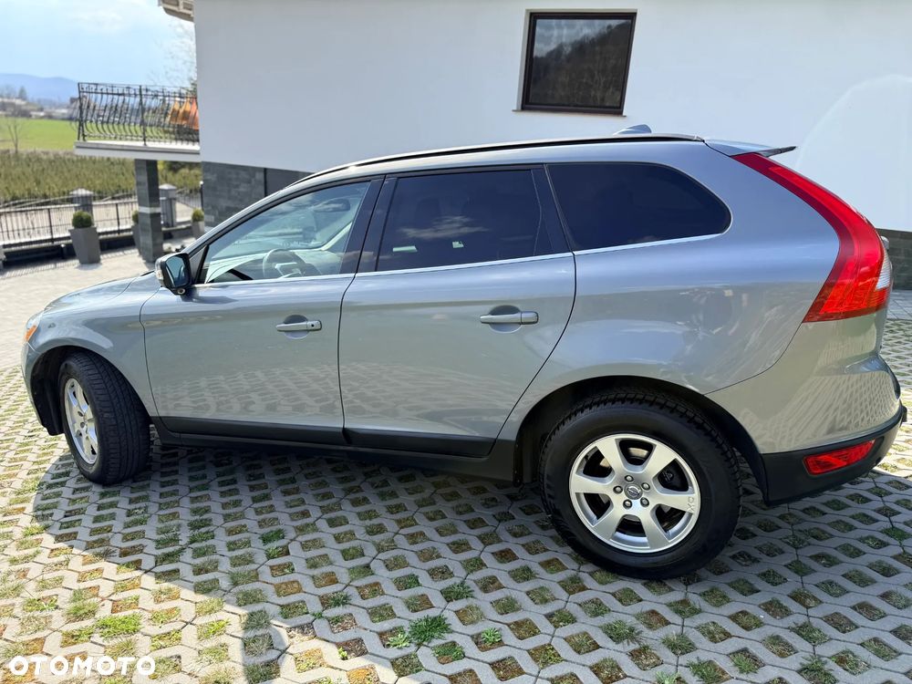 Volvo XC 60 D3 Momentum - 9