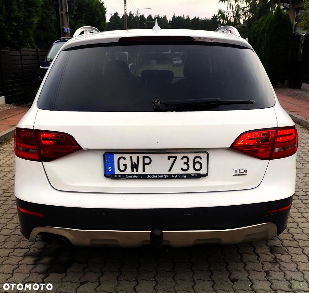 Audi A4 Allroad 2011 photo 5