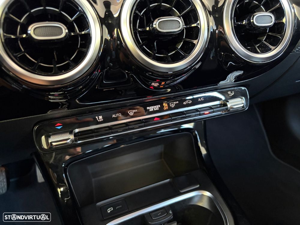 Mercedes-Benz A 180 d Style Plus - 45