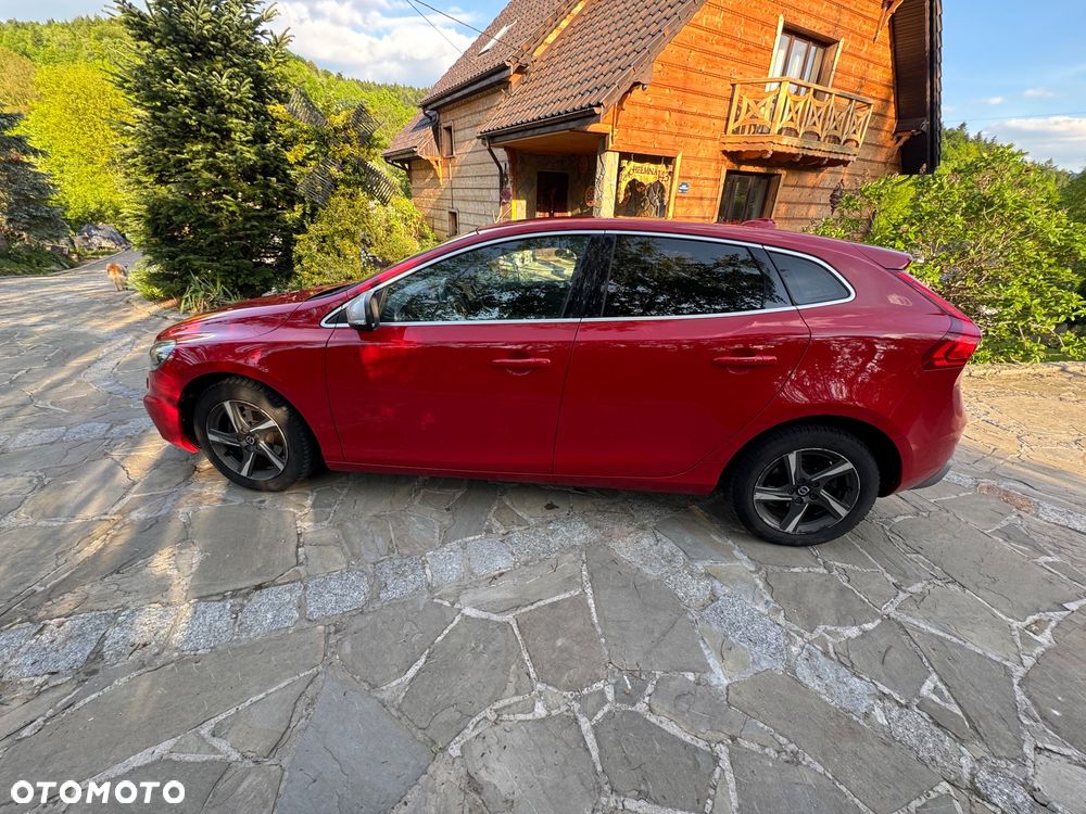 Volvo V40 D2 Drive-E R-Design Momentum - 7