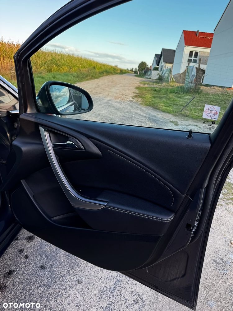 Opel Astra 1.7 CDTI Cosmo - 12