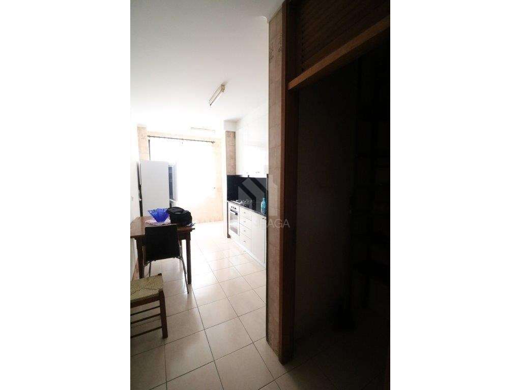 Arrendamento Apartamento T2 Mobilado e Equipado - S. Lázaro, Braga - Grande imagem: 4/26