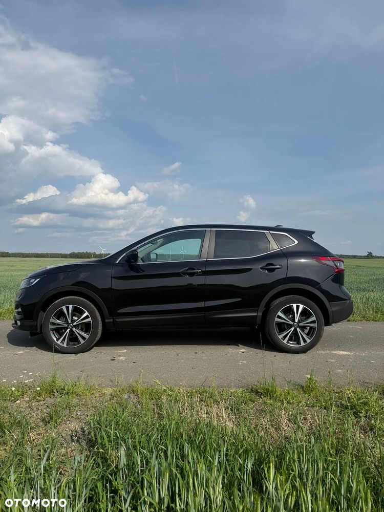 Nissan Qashqai 1.2 DIG-T N-Connecta Xtronic - 9
