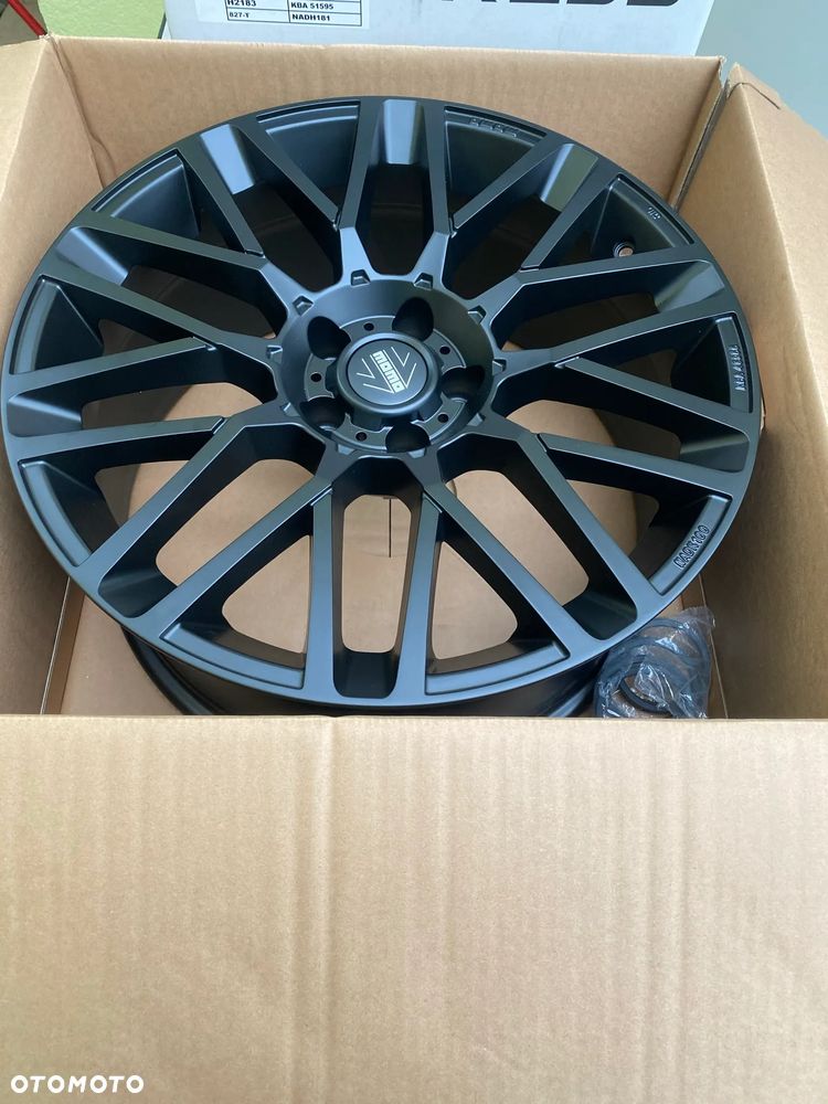 Porsche Macan Standard - 26