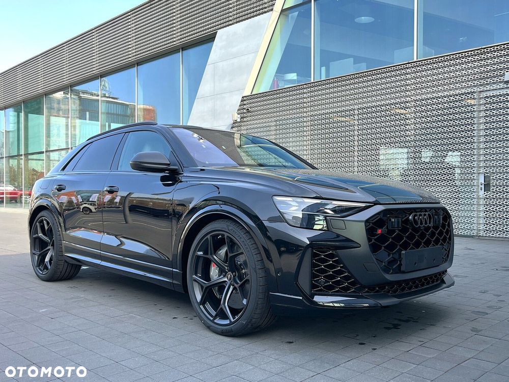 Audi RS Q8 - 30