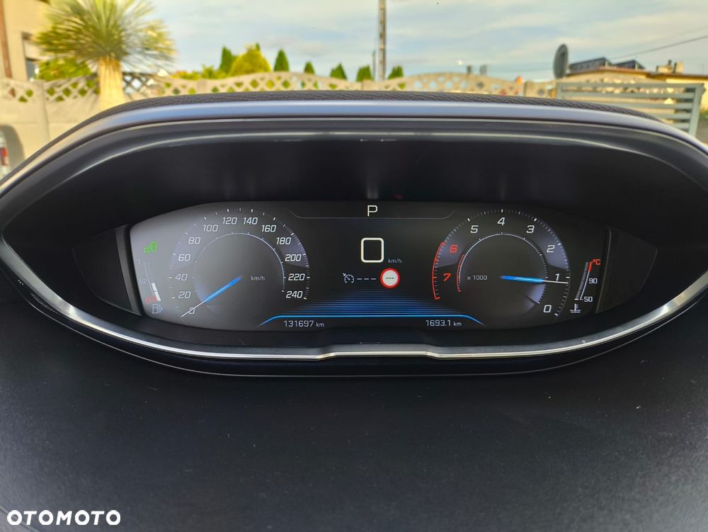 Peugeot 5008 - 31