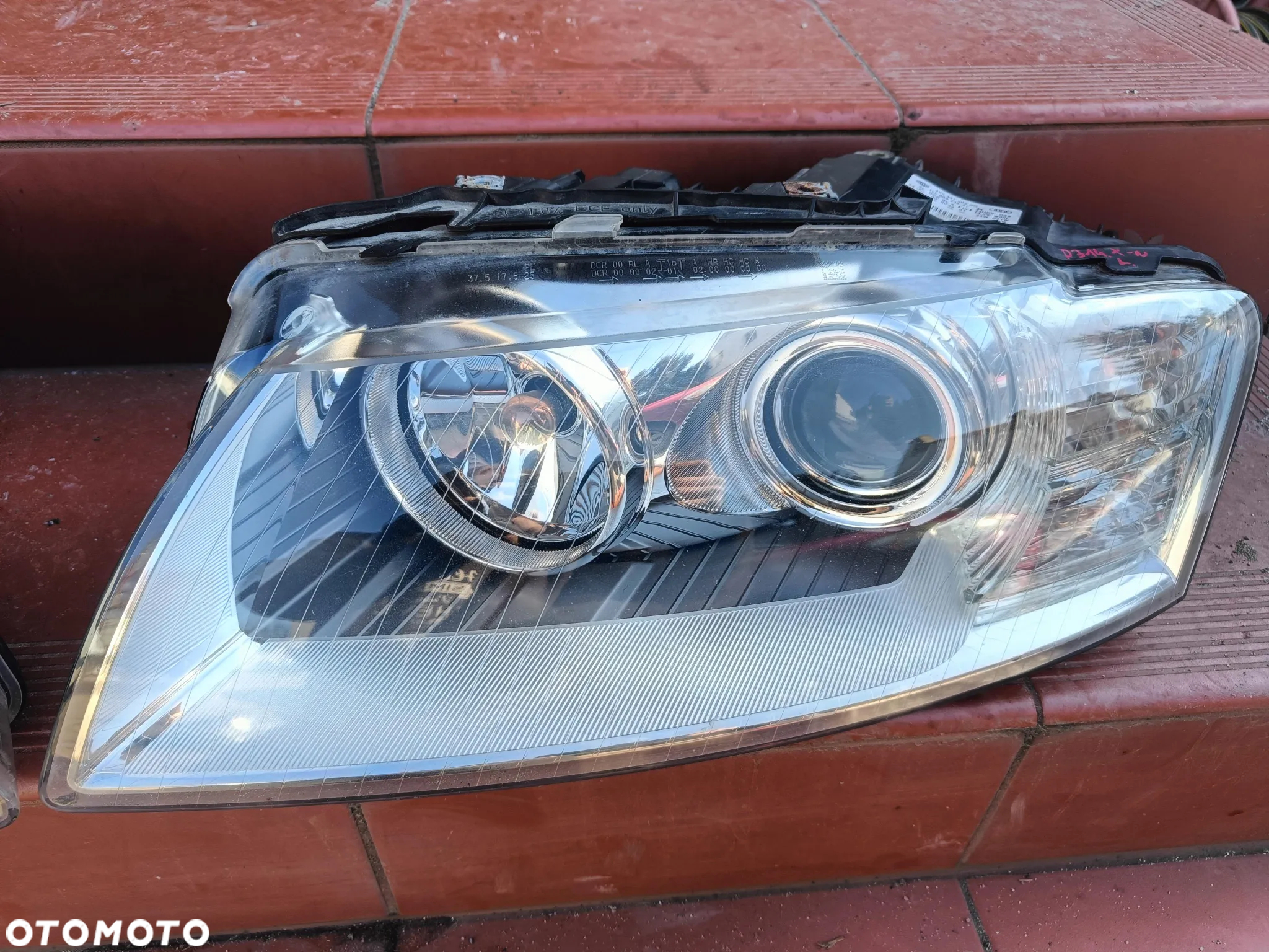 AUDI A8 D3 LIFT LAMPA PRZEDNIA PRZÓD XENON NIE SKRĘTNY LEWA PRAWA - 2