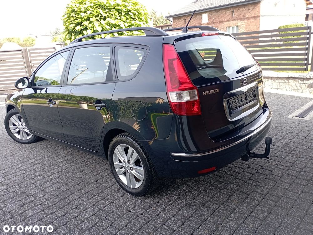 Hyundai i30 1.6 blue Comfort - 4