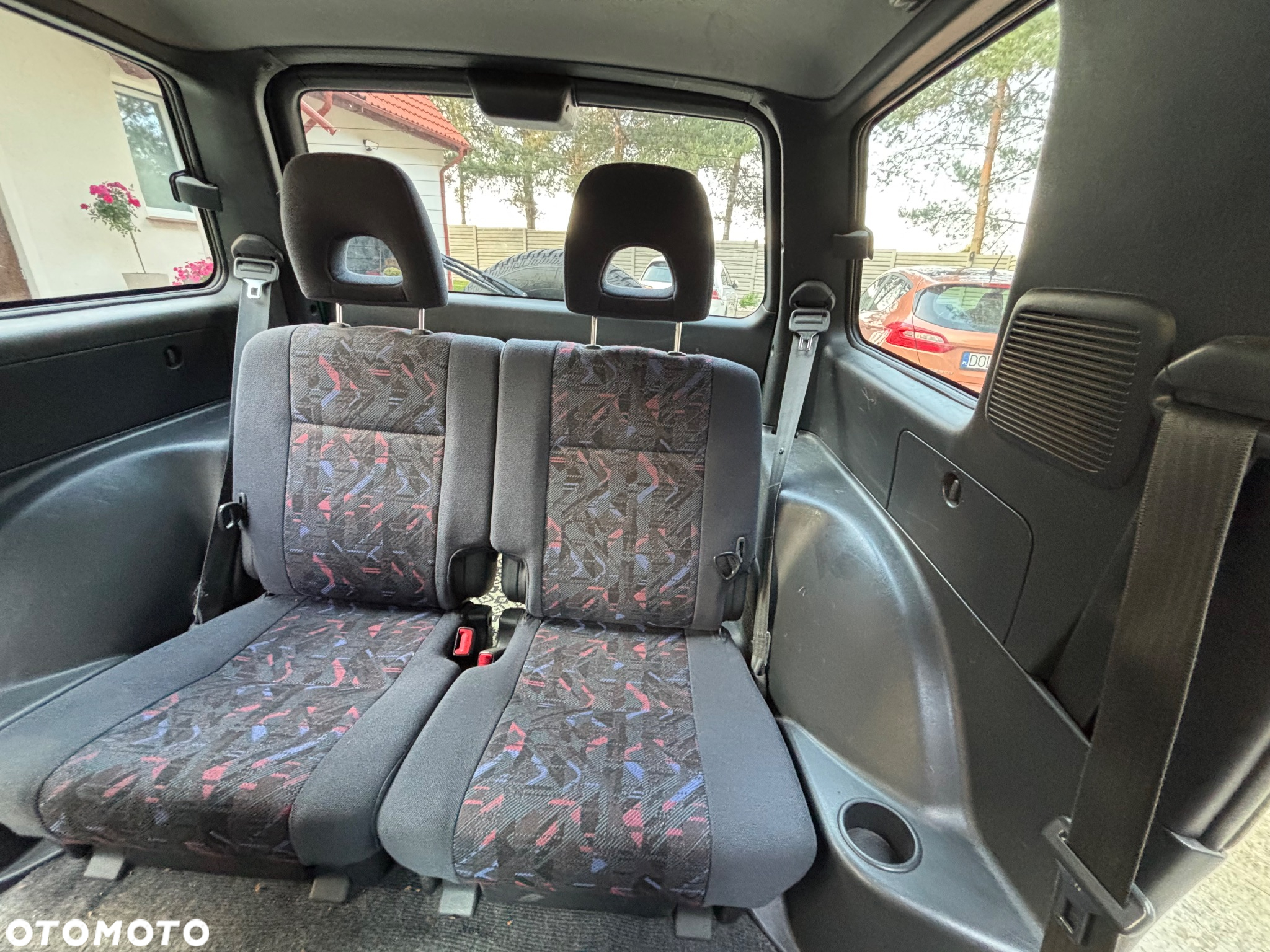 Toyota RAV4 - 30