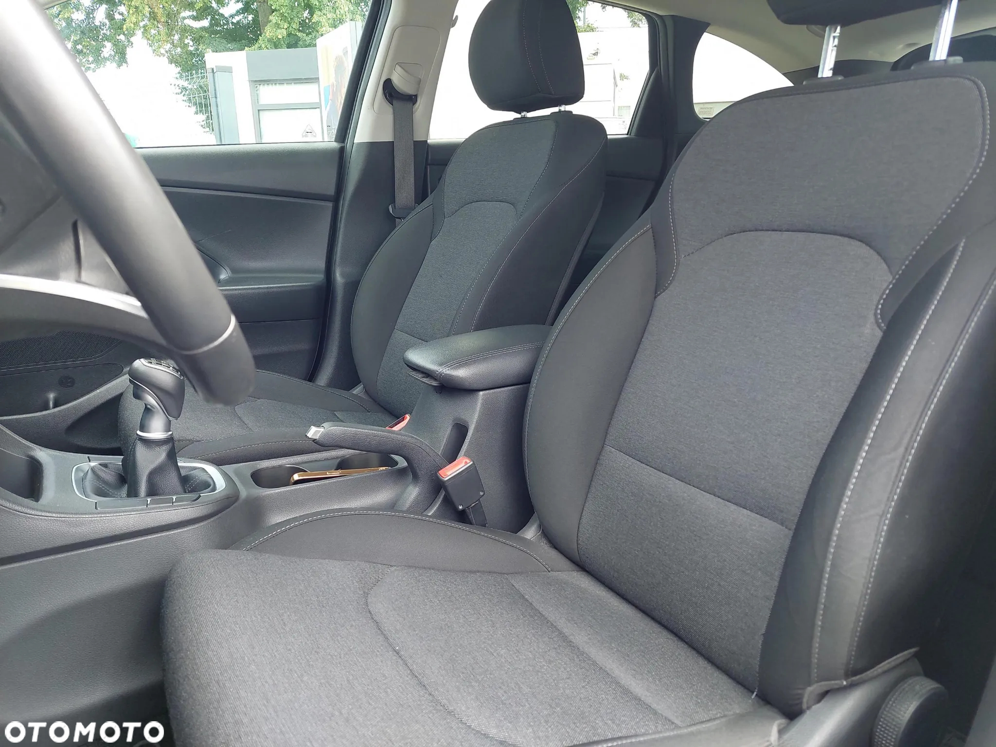 Hyundai i30 1.5 DPI Comfort - 10