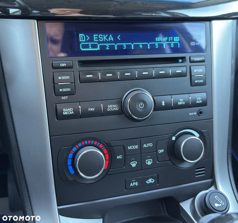 Chevrolet Captiva 3.0 4WD LTZ - 25