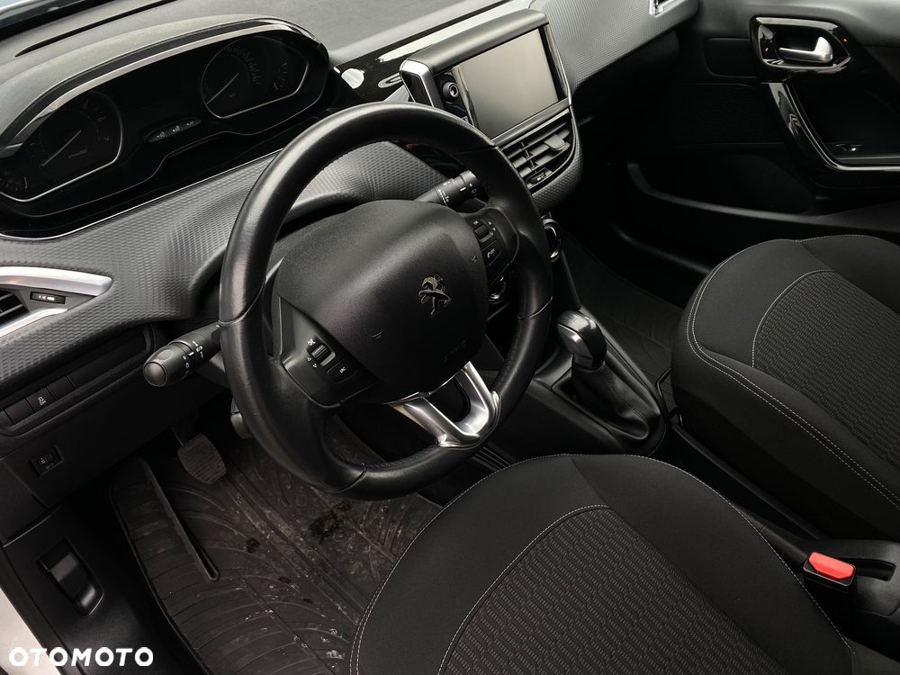 Citroën C3 1.2 VTi Exclusive - 30