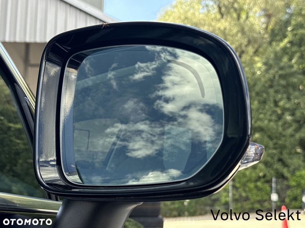 Volvo XC 60 - 22