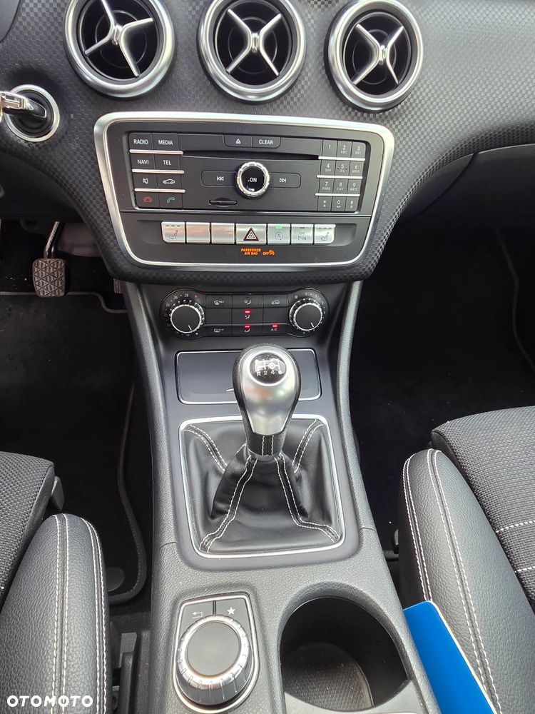 Mercedes-Benz Klasa A 200 Activity Edition - 17