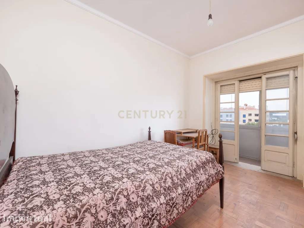 Apartamento T3+1 com garagem na Rua Verde Pinho em Coimbra - Grande imagem: 5/16