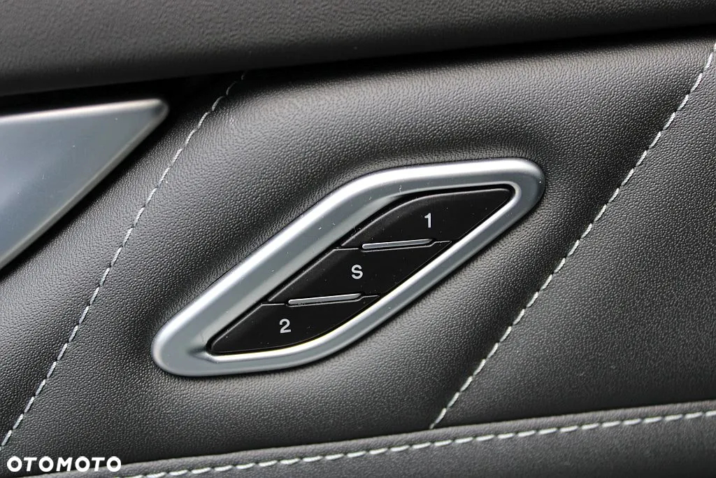 Maserati Levante Modena - 33