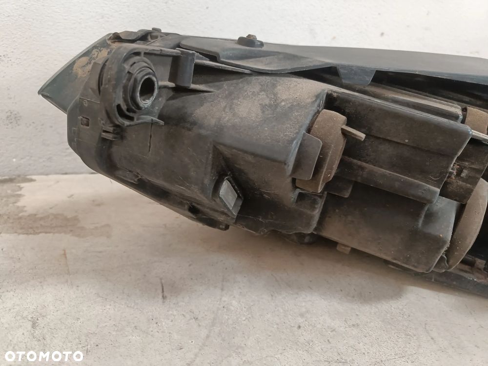 Lampa Prawa Przednia VW Passat B8 Prawy Przód Reflektor 3G2941006B - 22