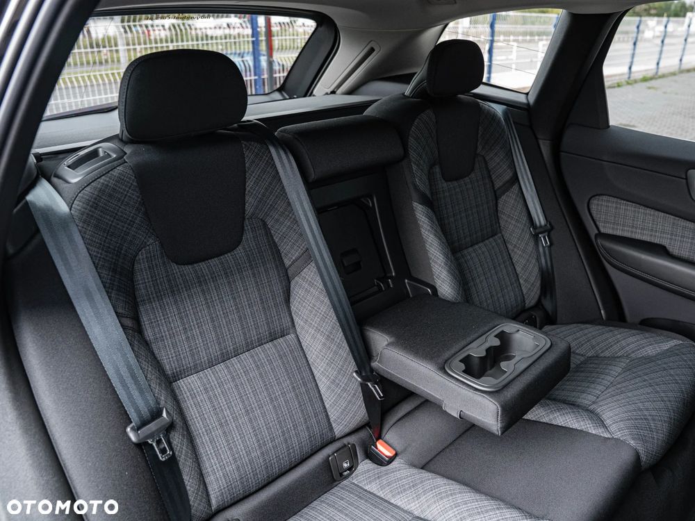 Volvo XC 60 B4 B Core - 28