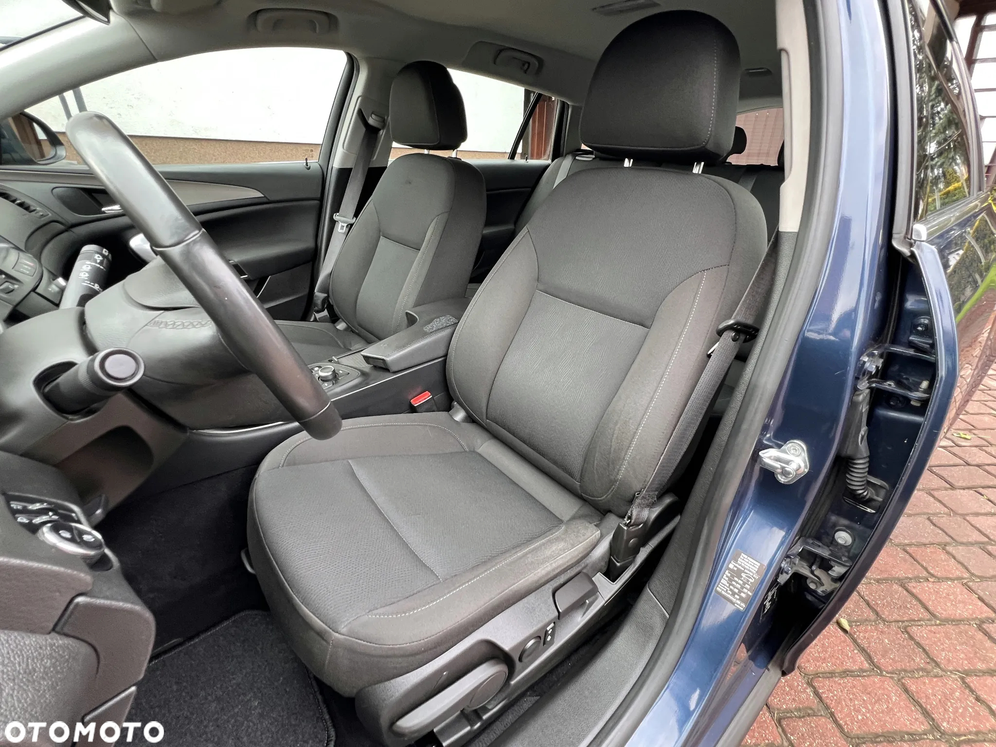 Opel Insignia 1.8 Sports Tourer Edition - 26